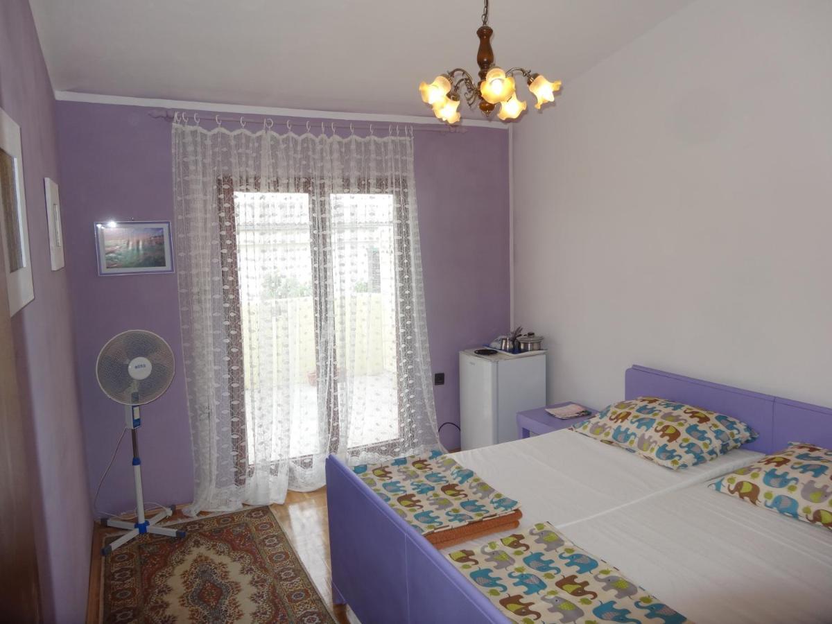 Romantic Room Vir Εξωτερικό φωτογραφία