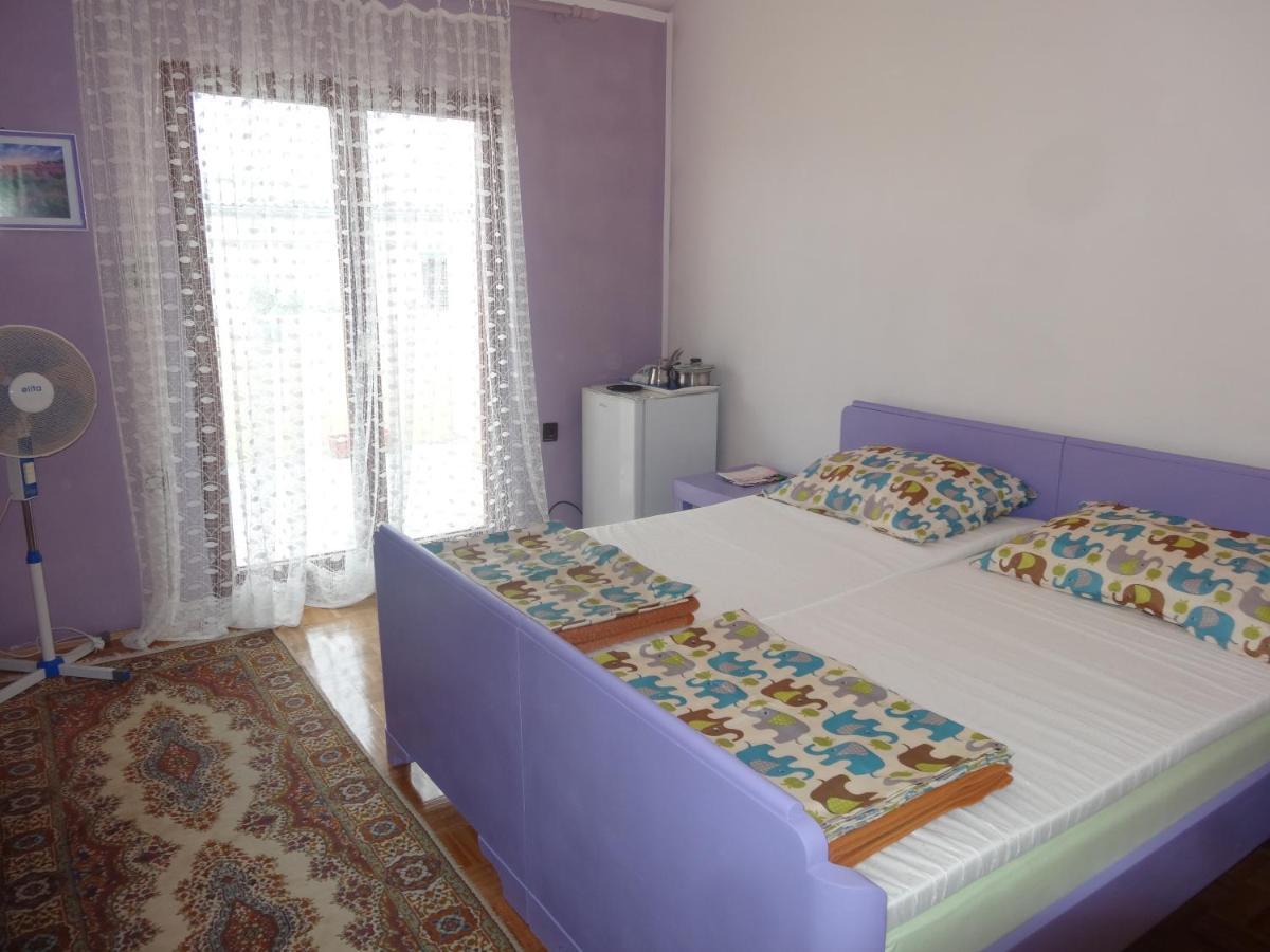Romantic Room Vir Εξωτερικό φωτογραφία